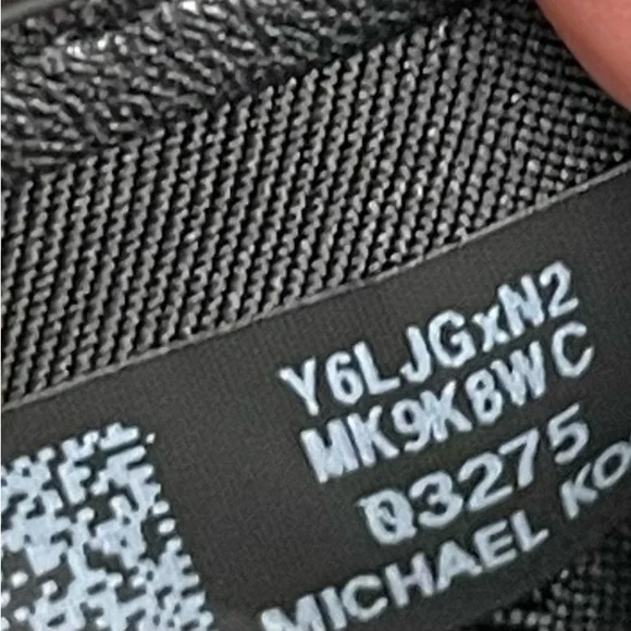 Michael Kors JetSet Mens Slim Billfold Wallet Black NIB 6 Card Slots Luxury Gift